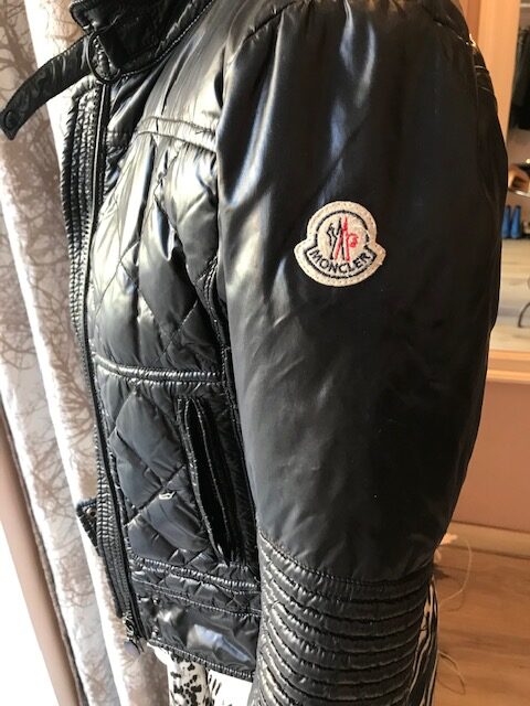 Giubbotto pelle on sale moncler
